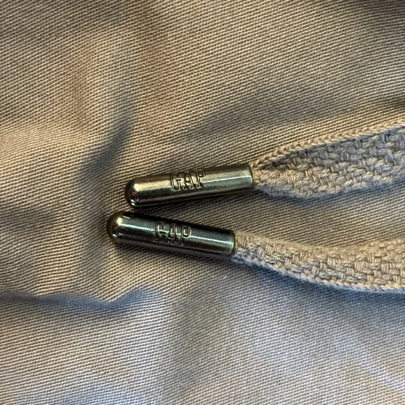 GAP Gray Cargo Relaxed Fit Joggers - Picture 9 of 11